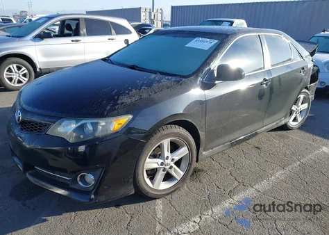 2012 Toyota Camry Se z USA, uszkodzony, nr VIN 4T1BF1FK2CU190558